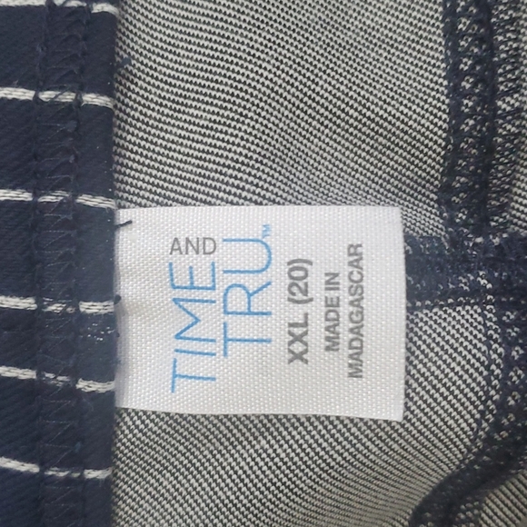 Time and Tru XXL capri length Jean leggins - Picture 4 of 5
